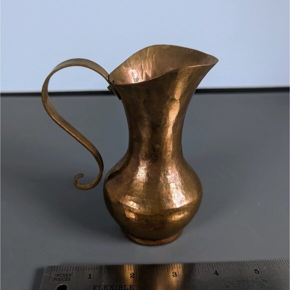 Vintage Handmade Hammer Finish Classic Copper Pitcher - Picture 2 of 4